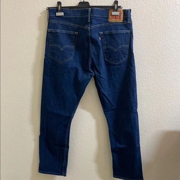 Levi's Classic Indigo Straight Jeans - Picture 4 of 4